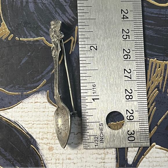 Vintage Sterling Silver Salt Spoon with Cherub Design Brooch Pin D2 - Picture 10 of 10